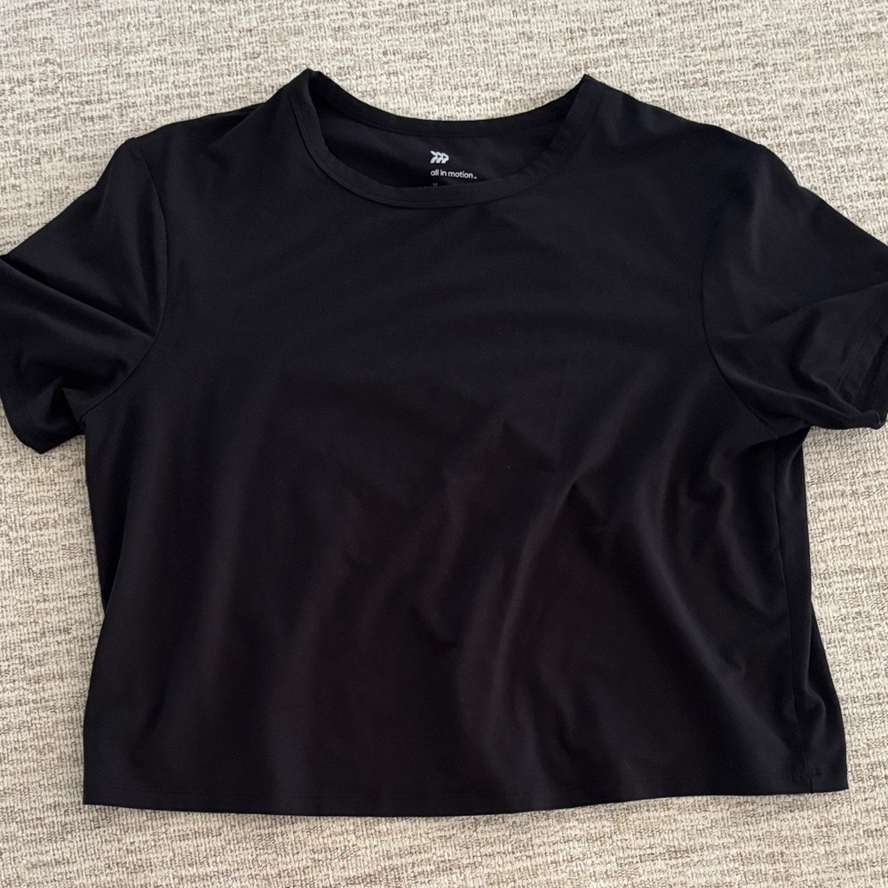 all in motion women’s crew neck Black Performance Tee — Moisture-Wicking Fabric